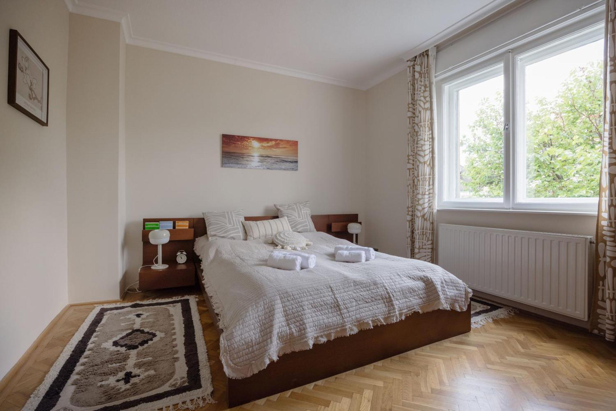 Apartman Family Near Park